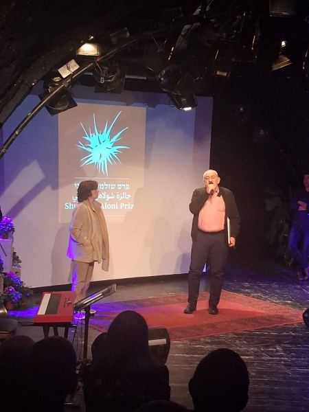 الفنان علي صالح ذياب يحصد جائزة “شلوميت الوني” للإبداع الفني لعام 2025